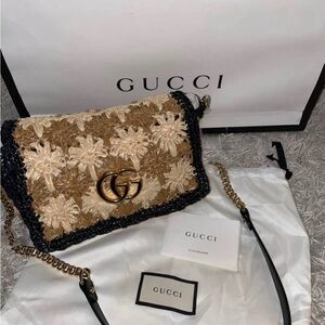 Gucci GG marmont Raffia Beige and Black crossbody Bag